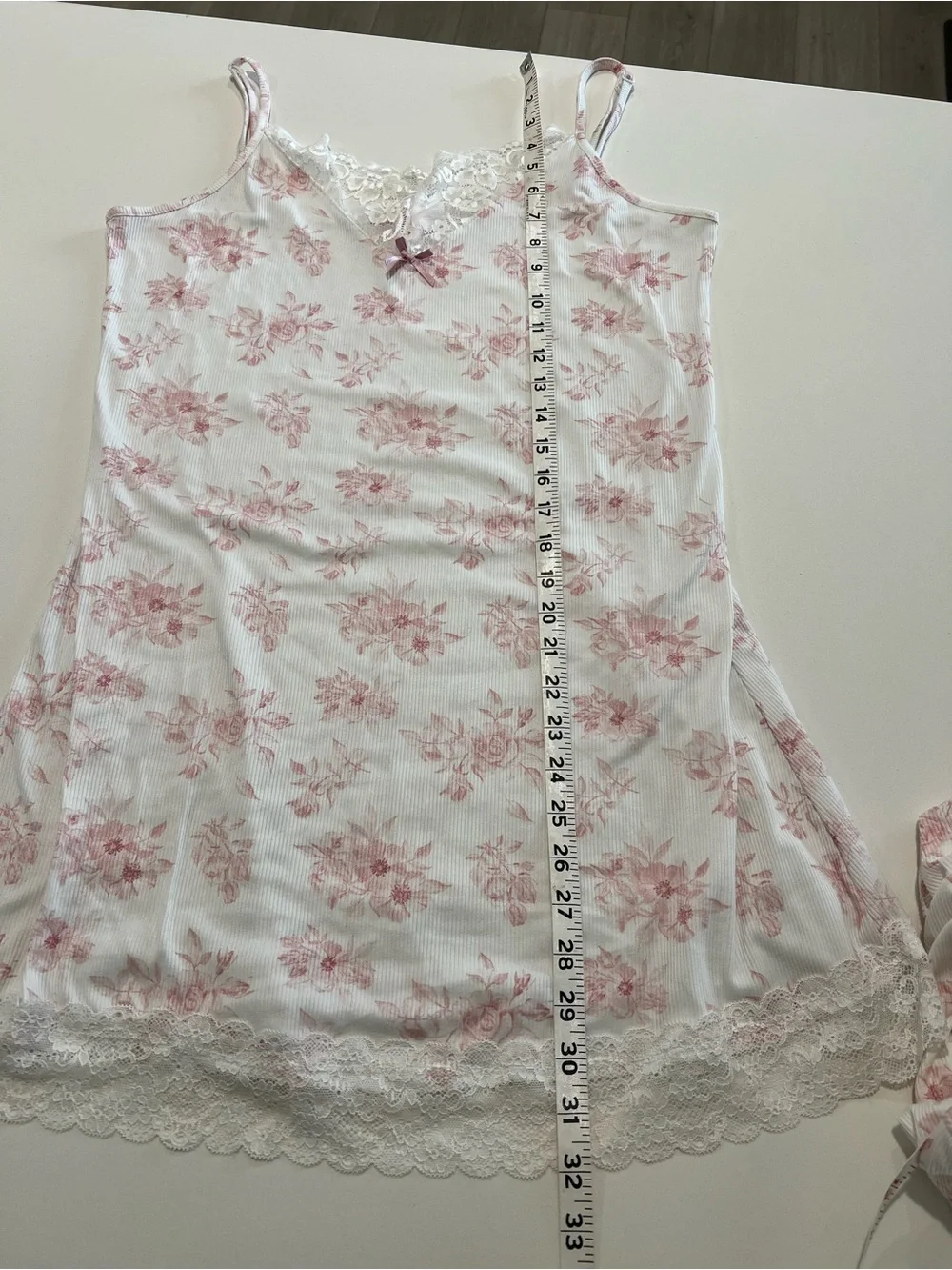 BODY TOUCH • baby pink and white floral robe & gown size XL - Picture 8 of 12